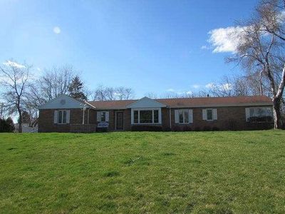 W156N11625 Pilgrim Rd, Germantown, WI, 53022