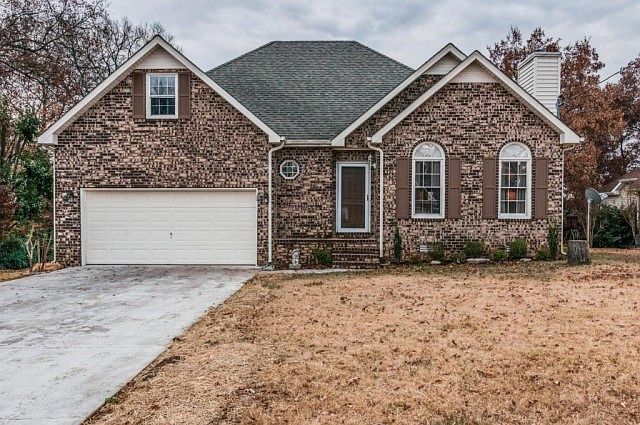 1st image of 111 Saint Martins Ln