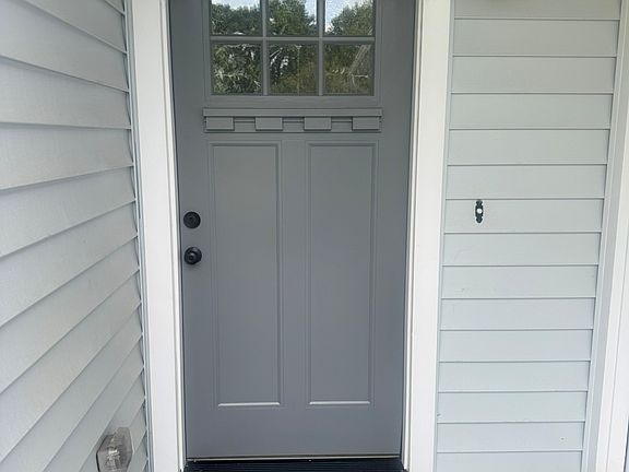 2nd image of 806 Elk Trail Dr