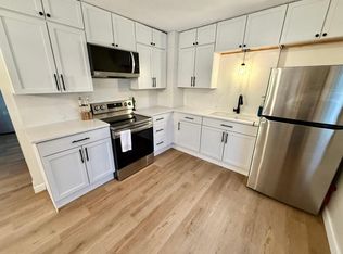 1224 Winnetka Ave N, Golden Valley, MN 55427