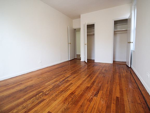 5th image of 1185 Morris Ave APT 4G
