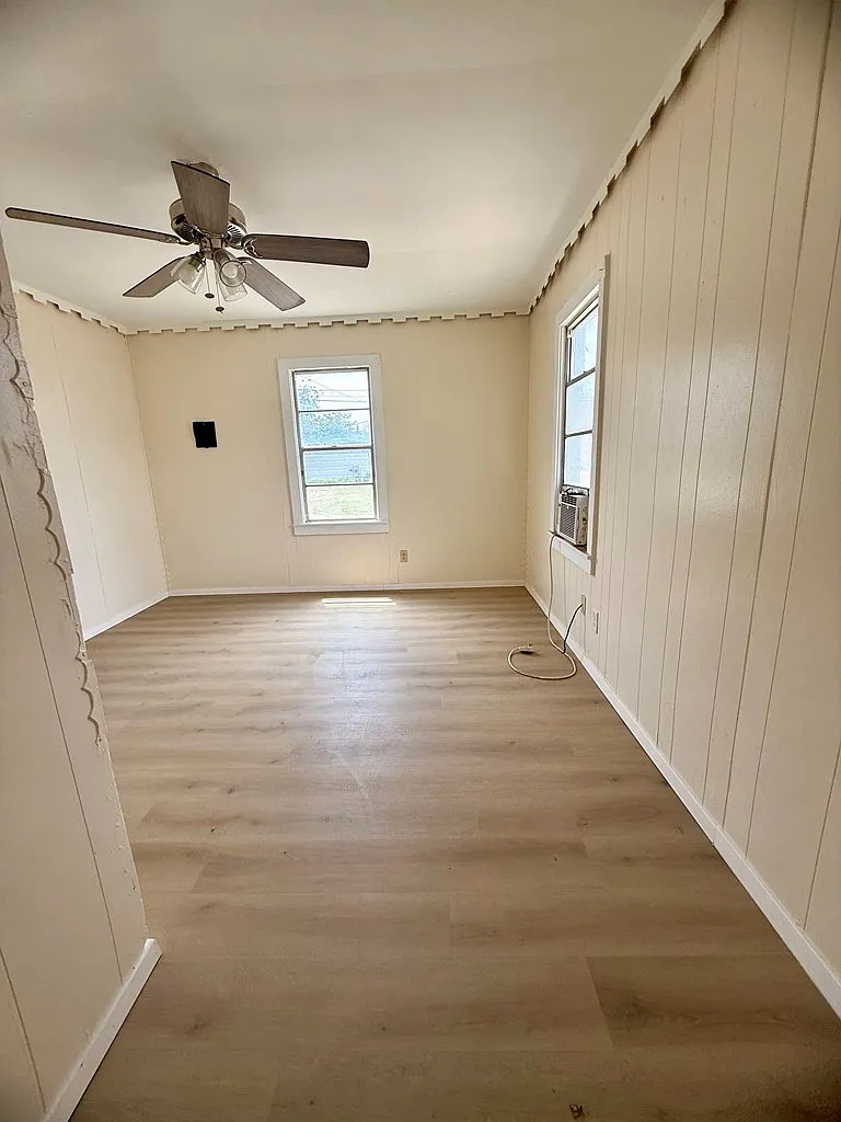 1 bed, 1.0 bath, 552 sqft, $900 — Photo 4