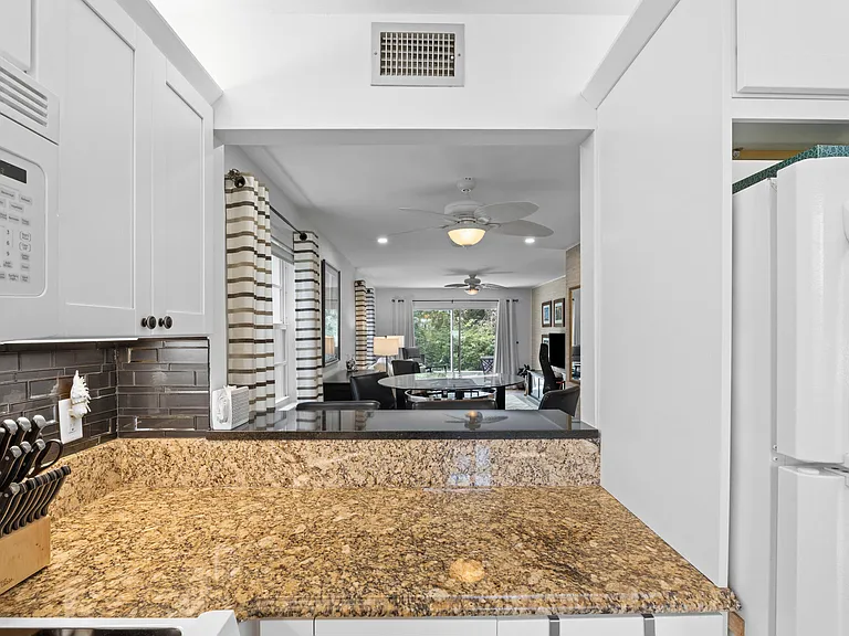 2600 SE Ocean Blvd #R2 — Photo 13