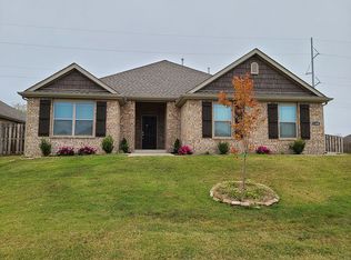 1100 Rosemary St, Centerton, AR 72719