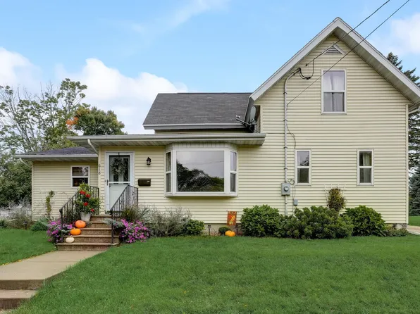 618 N Finch St, Horicon, WI 53032