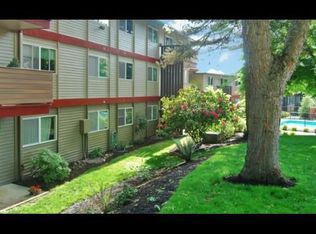 199 E Avenue Lake #216, Lake Oswego, OR 97034