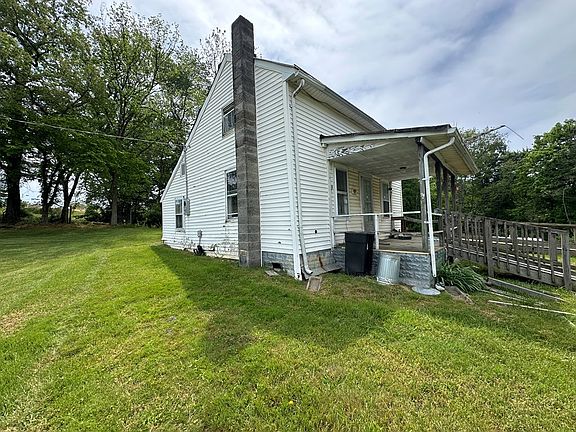 3rd image of 122 Woodruff Rd