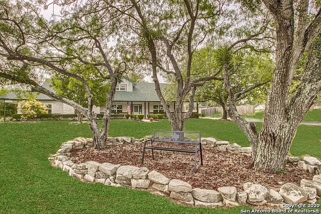 1st image of 104 Country Place Dr