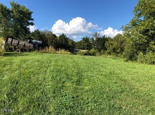 2840 N Wesley Chapel Rd, Greeneville, TN 37745