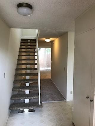 4th image of 1033 11th St APT B
