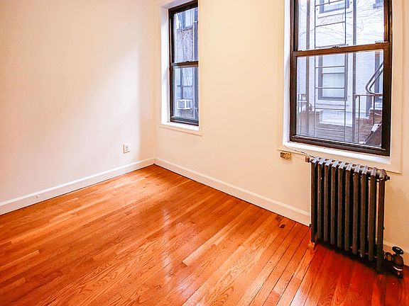 5th image of 11 Jones St APT 7