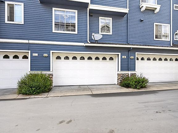 4th image of 460 E 2nd Street