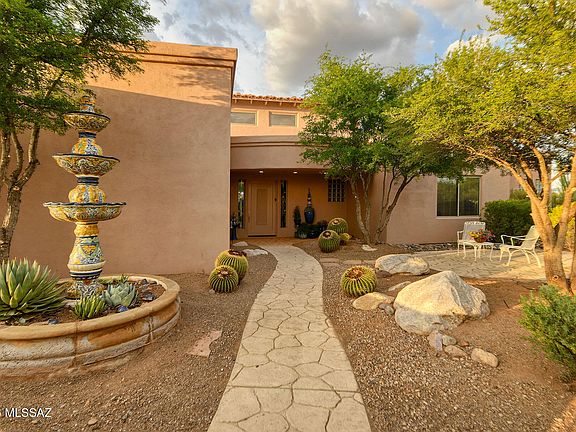 3rd image of 1012 E Baldy Spring Pl