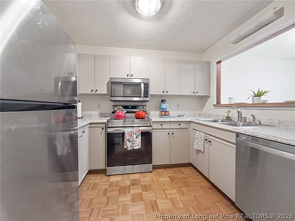 3rd image of 1196 Wrenwood Ct