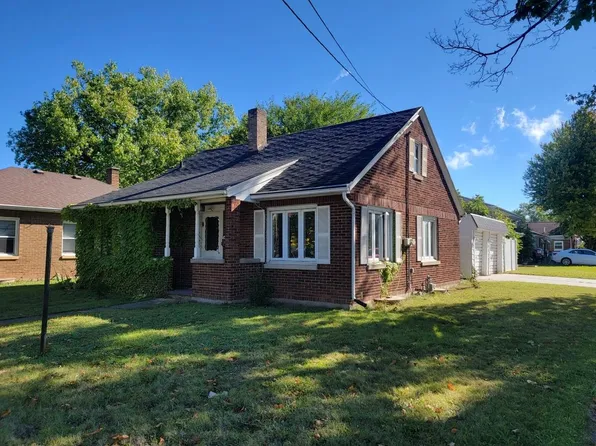 729 Bellevue St, Green Bay, WI 54302