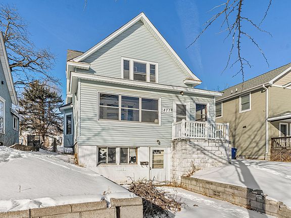 2nd image of 877 Desoto St