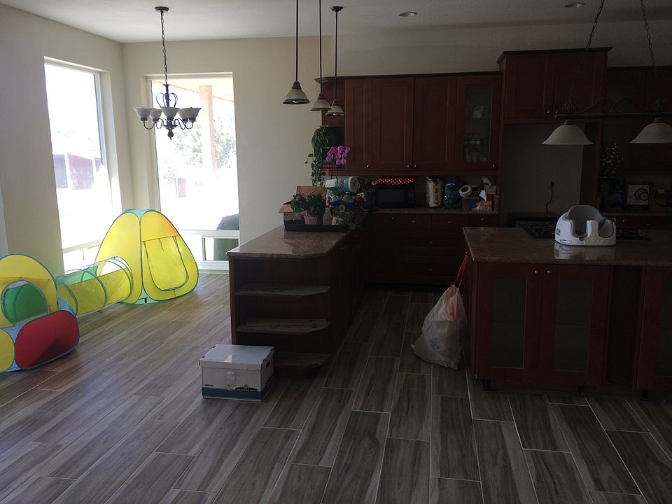 2nd image of 1547 Downs Dr
