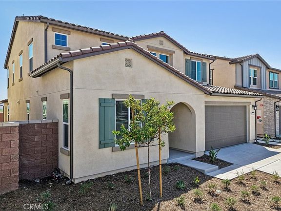 2nd image of 8521 Tamarack Ave