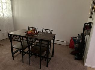 17 Fairview Dr APT 3, Danbury, CT 06810