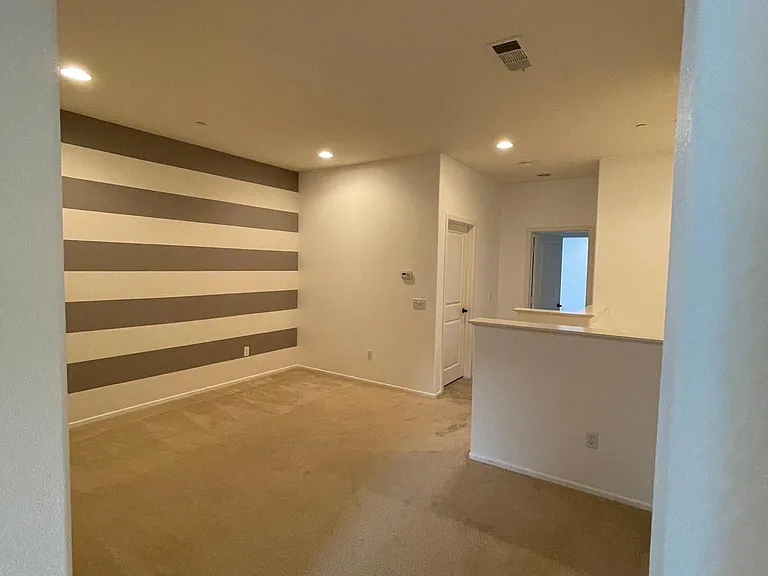 869 E Mountain Way #C — Photo 9