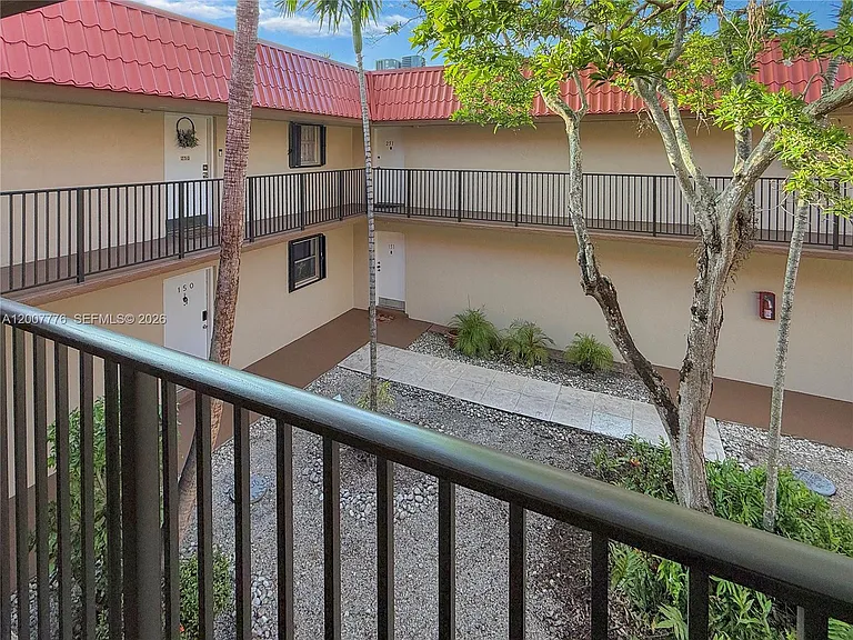 10411 SW 108th Ave #251 — Photo 2
