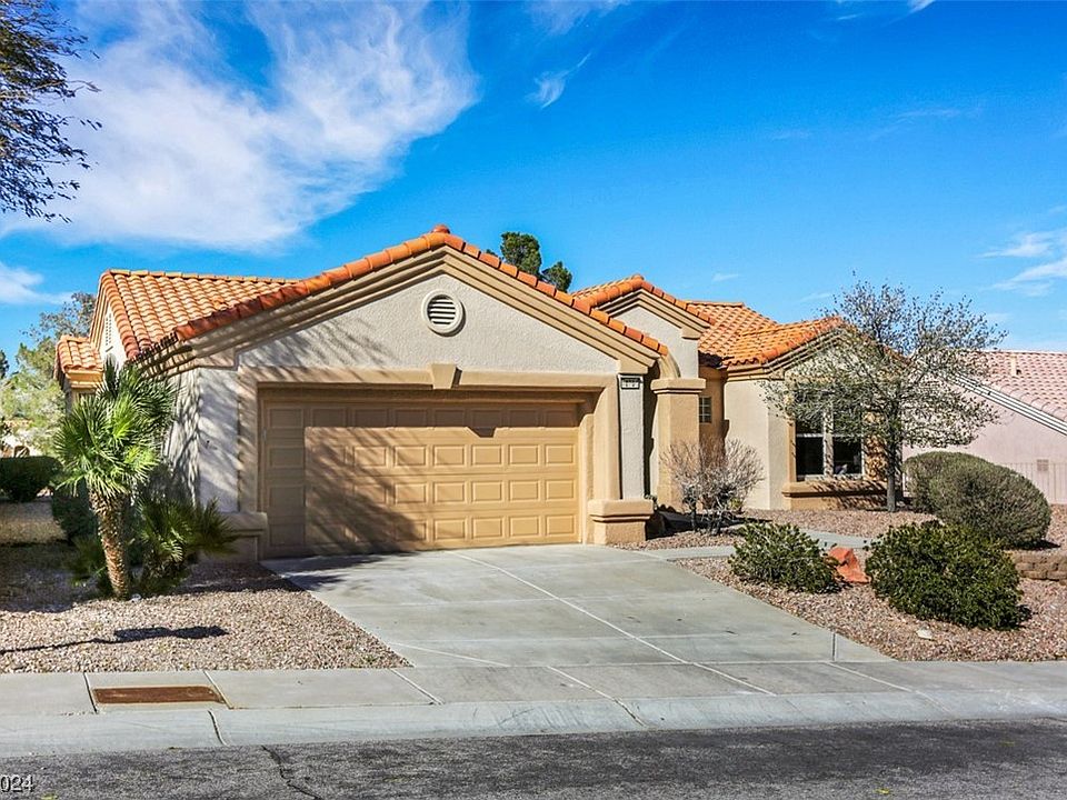 1st image of 10704 Grand Cypress Ave