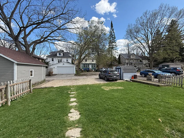 1609 Jefferson St — Photo 14