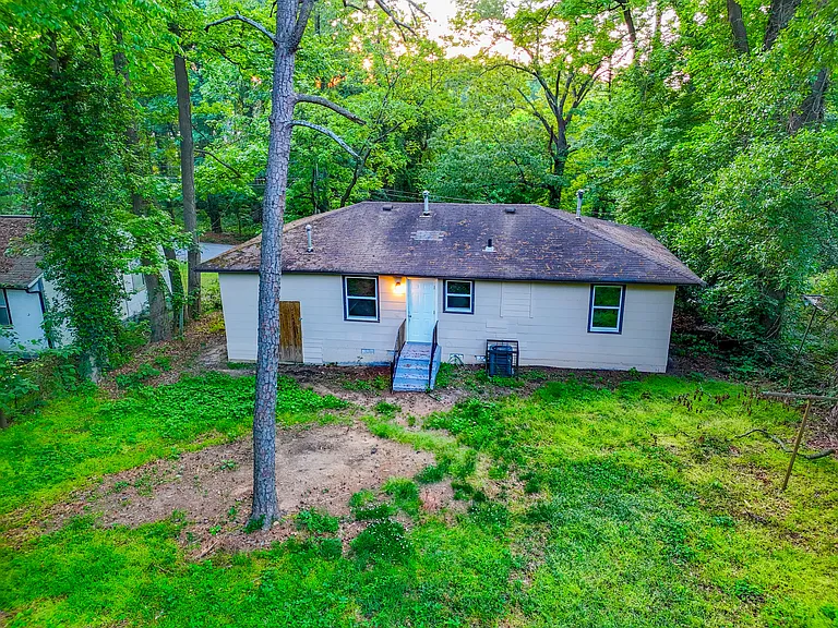 3054 Waters Rd SW — Photo 15