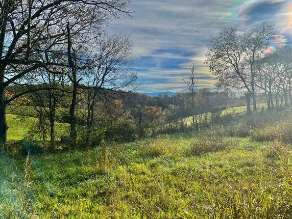 755 Musterfield Rd, Newport, TN 37821