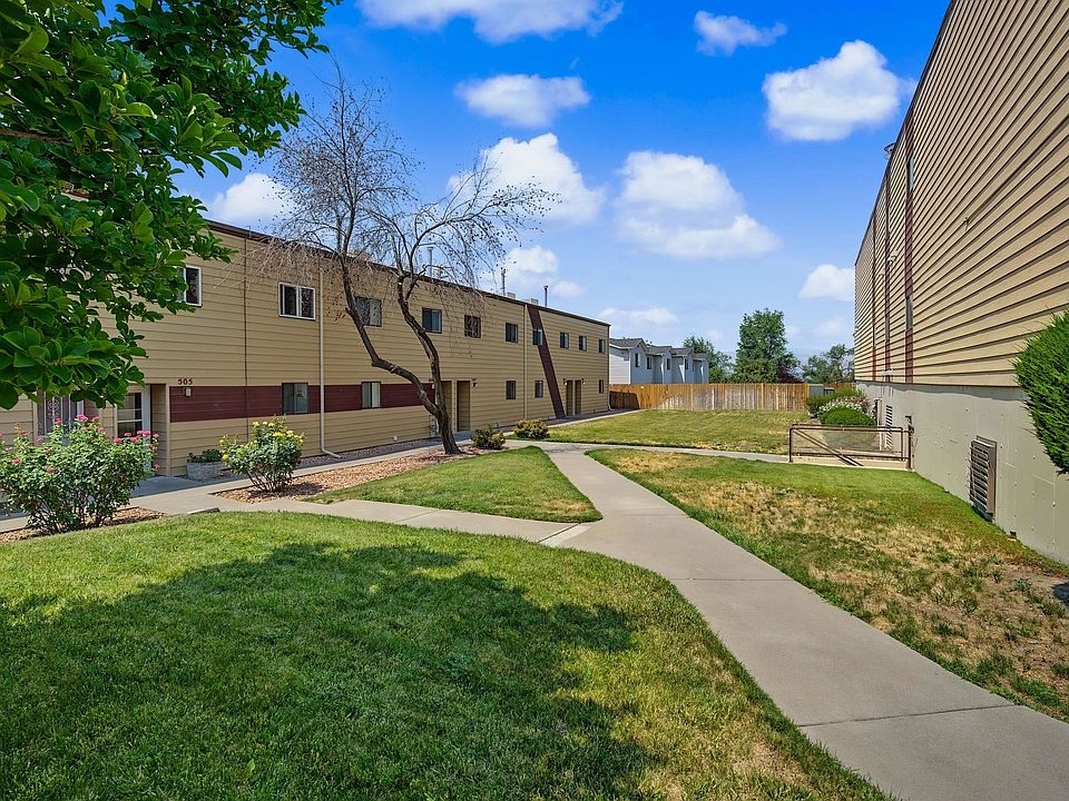 1st image of 125 Franklin Ave APT 508