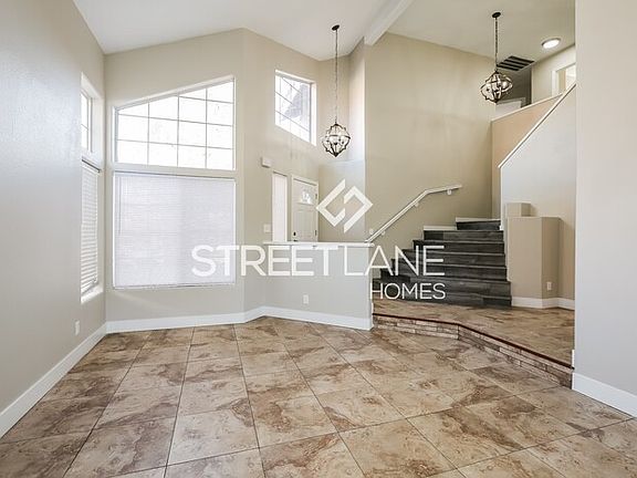 3rd image of 2901 N Reef Bay Ln