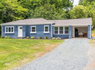 1917 Tucker St, Burlington, NC 27215