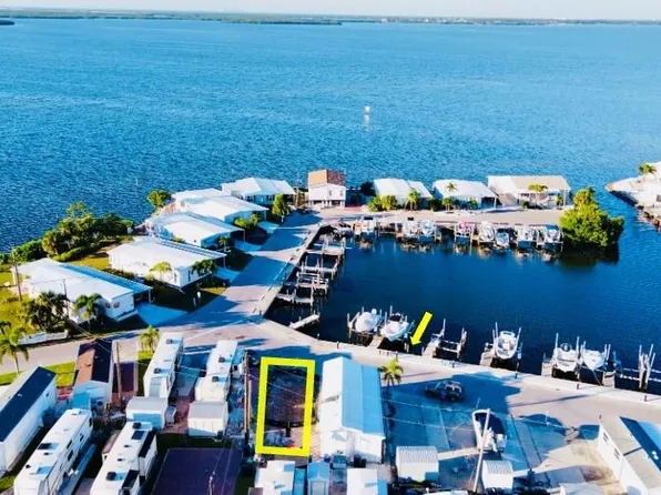 15 Basin St, Palmetto, FL 34221