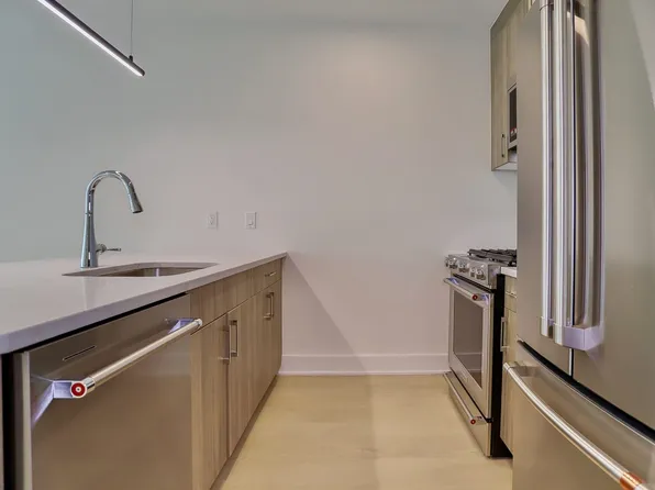 303 Madison Street image 3 of 24