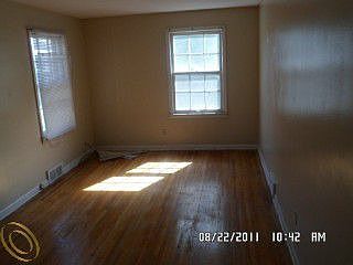 2nd image of 16569 Ashton Ave