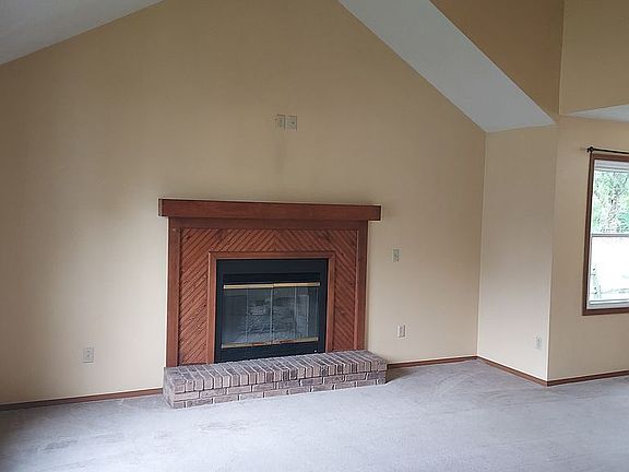 4th image of 4153 Valleycrest Ct
