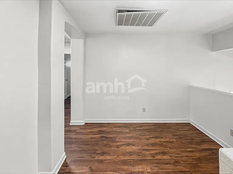 9715 E Inverness Ave — Photo 10