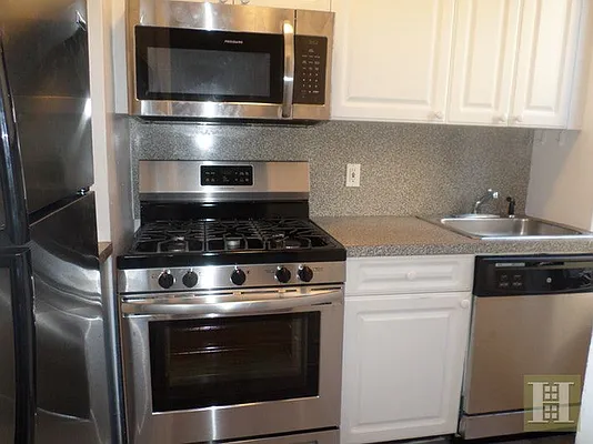 Rented by Halstead Real Estate | media 5