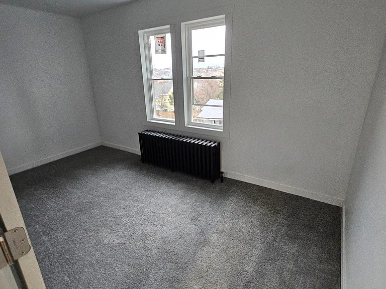 636 Lillian St — Photo 28