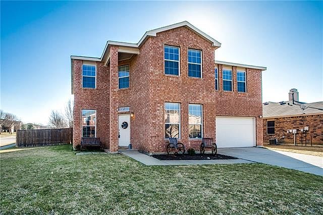 1st image of 7701 Seven Oaks Ln