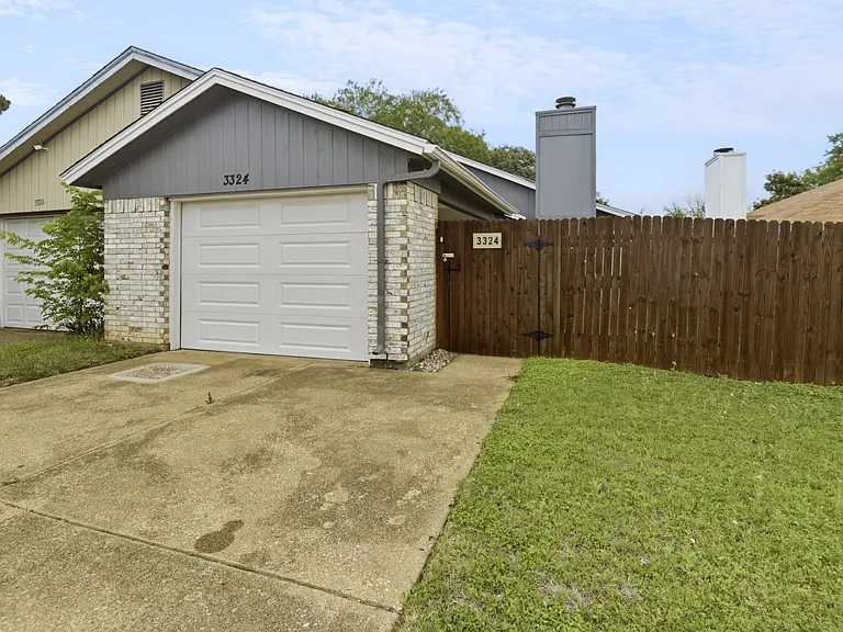 3324 Green Ridge St — Photo 18