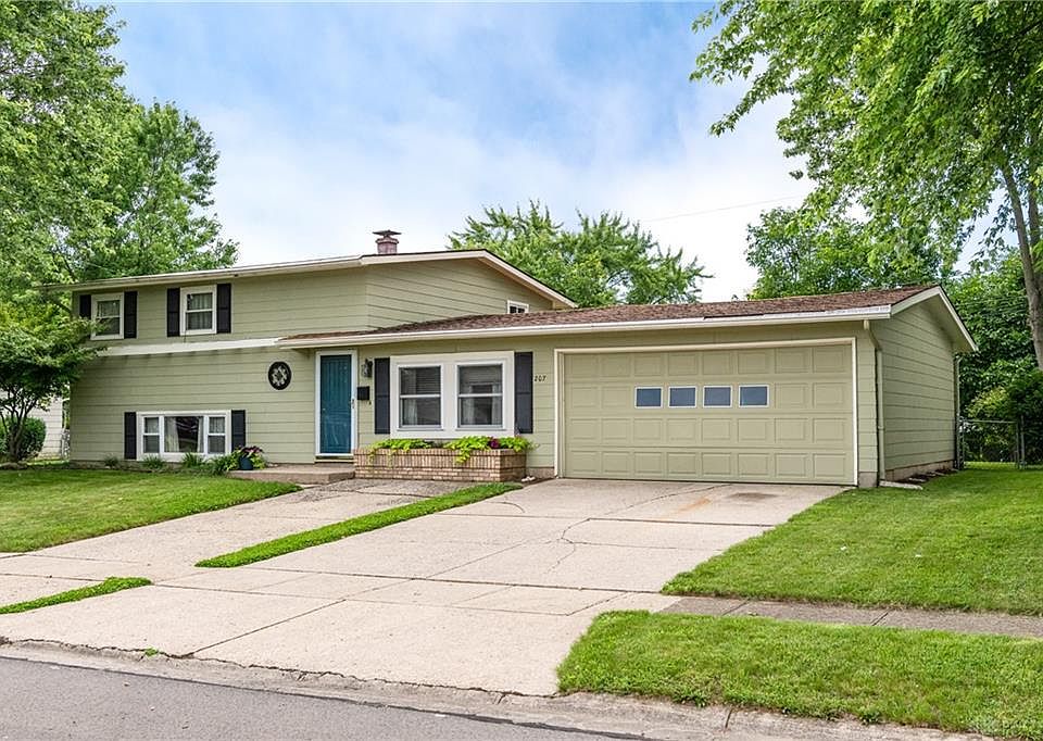 207 Deerfield Dr, New Carlisle, OH 45344 Zillow