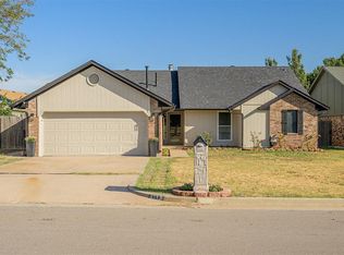 8113 NW 113th St, Oklahoma City, OK 73162