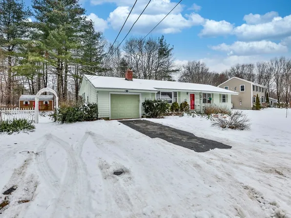 56 Ivy Dr, Lancaster, MA 01523