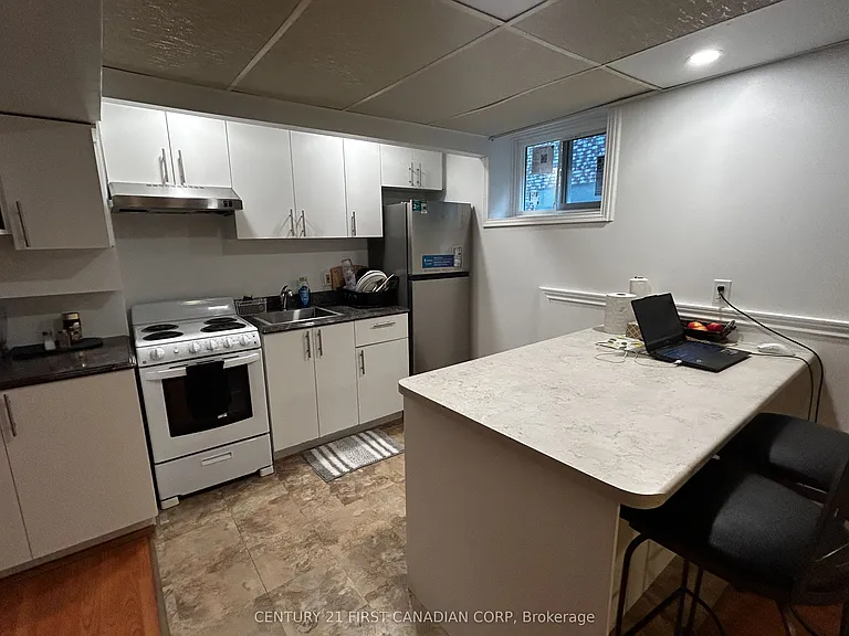 460 Castlegrove Blvd #1 — Photo 14