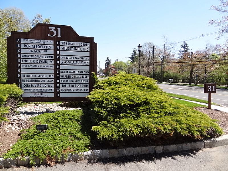 2nd image of 31 Mountain Blvd Bldg H