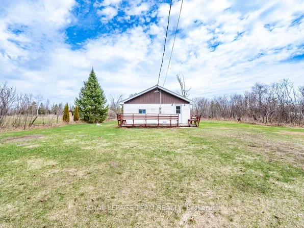 5242 Murphy Rd, Greater Madawaska, ON K0J 1H0