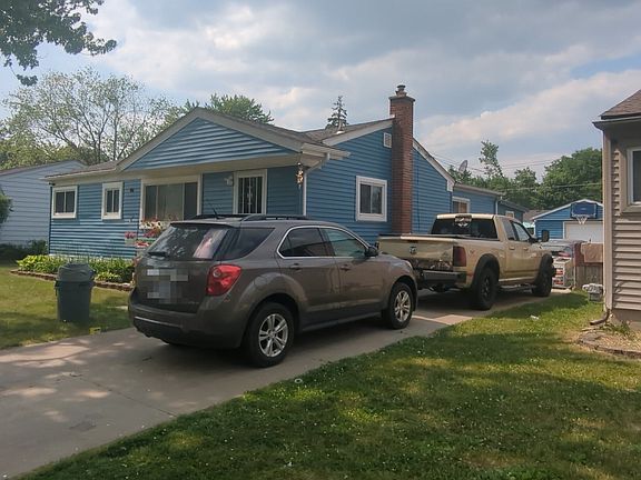 2nd image of 32142 Melton St