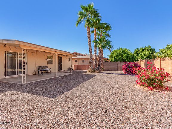 5th image of 4134 E CRESCENT Avenue