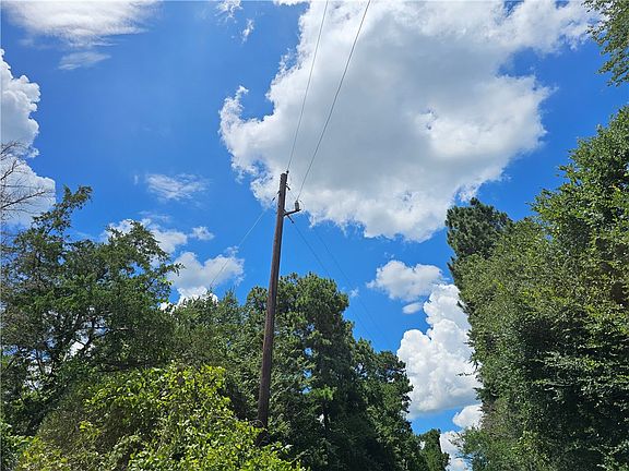 5th image of 3634 Luthe Rd